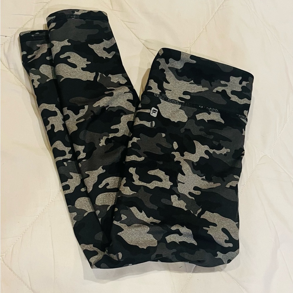 Fabletics camo leggings